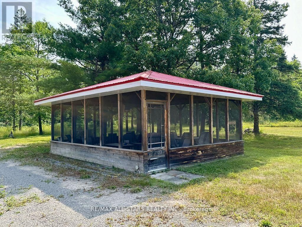 380 LEDGE ROAD Image 39