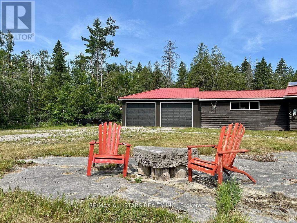 380 LEDGE ROAD Image 44