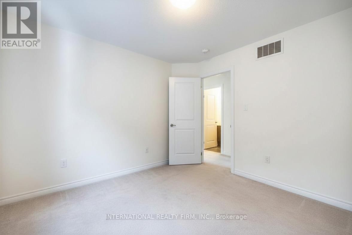 31 CONNOLLY ROAD Image 24