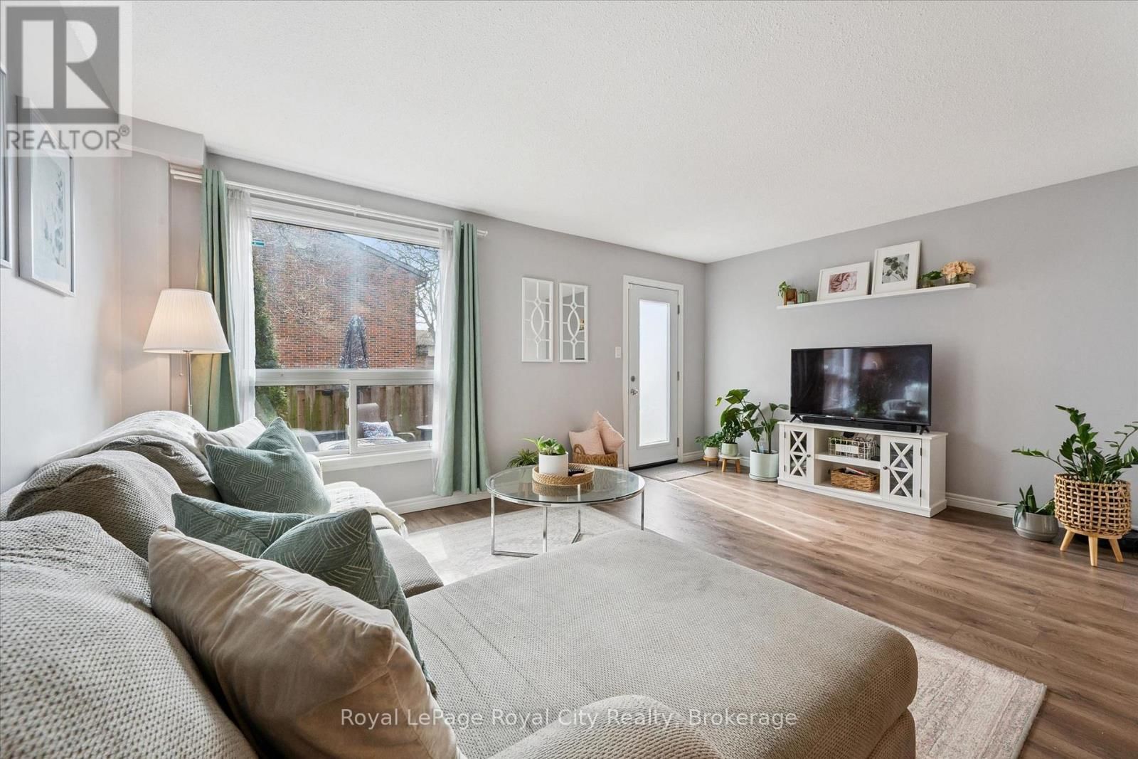 23 - 41 RHONDA ROAD Image 11