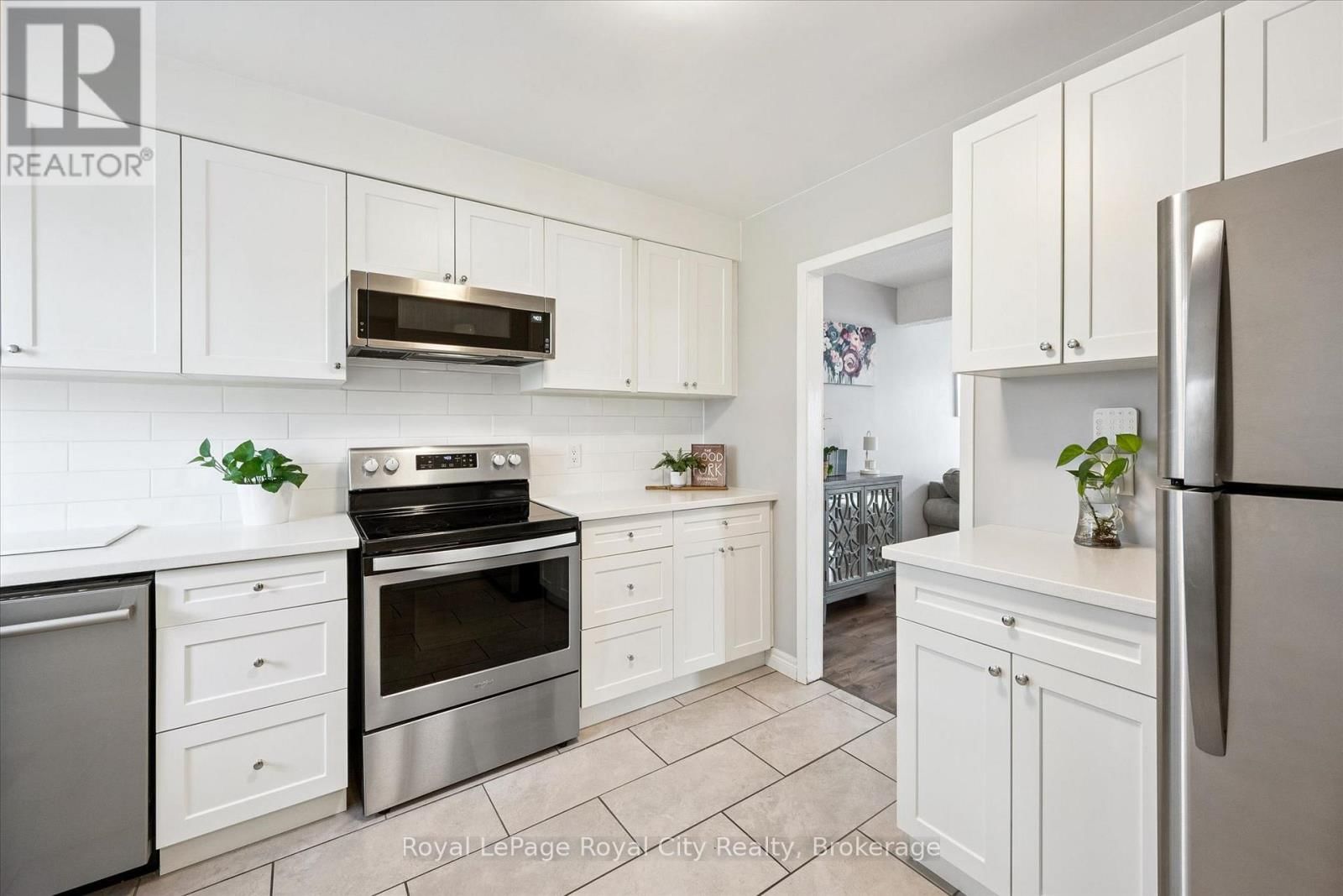 23 - 41 RHONDA ROAD Image 17