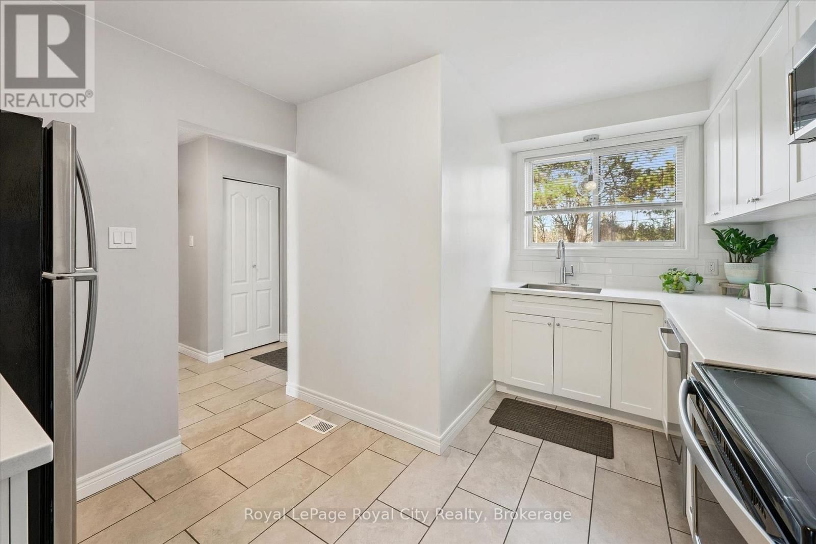 23 - 41 RHONDA ROAD Image 19