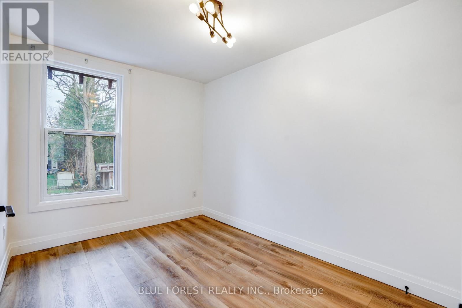 2 - 77 CARTWRIGHT STREET Image 12