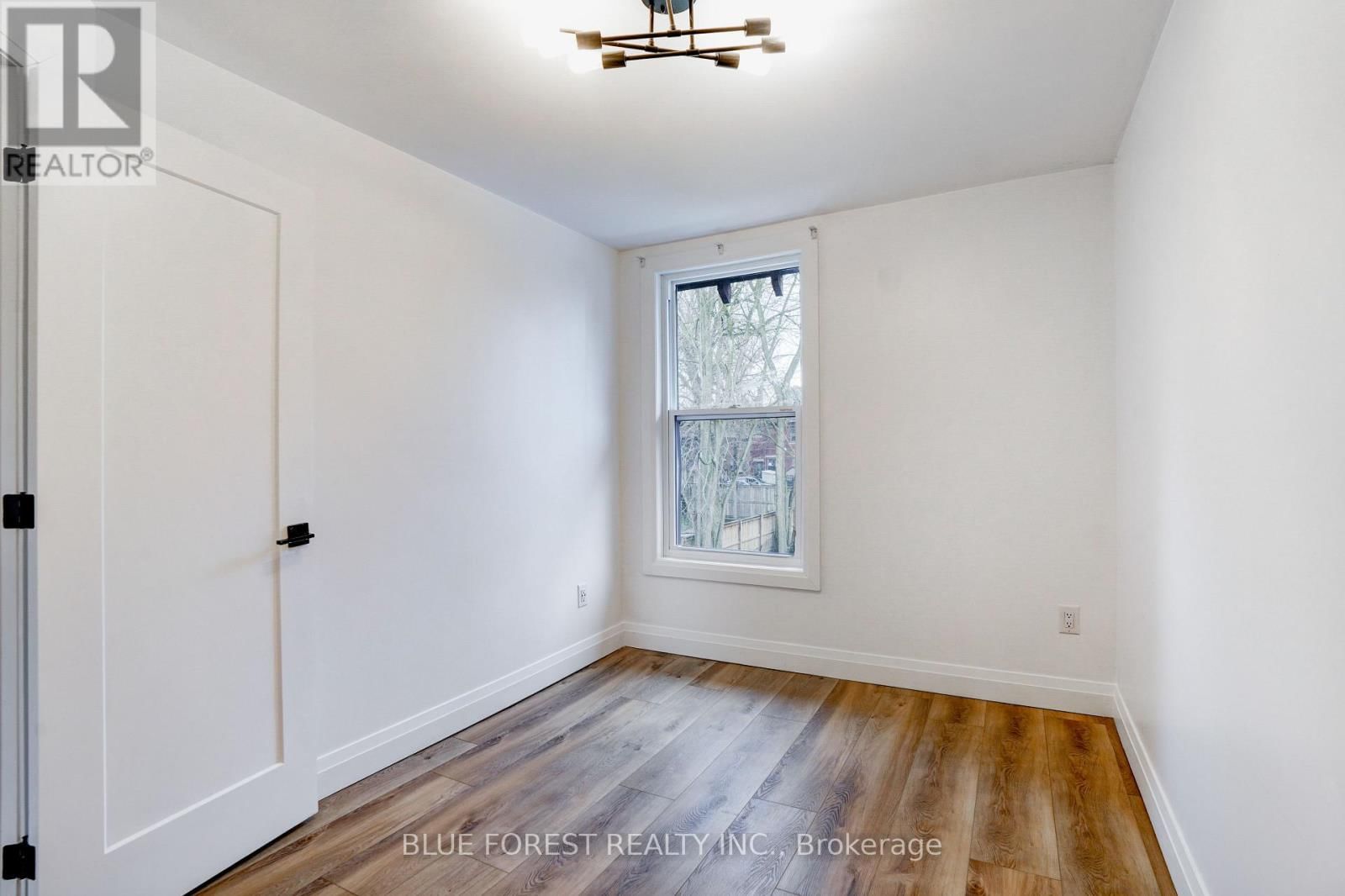 2 - 77 CARTWRIGHT STREET Image 13