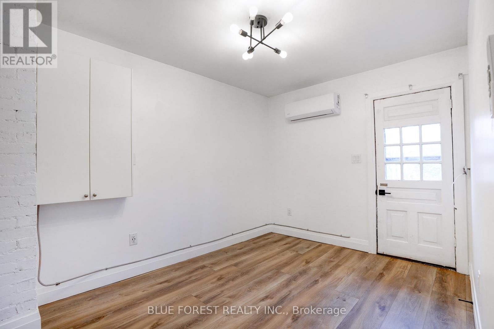 2 - 77 CARTWRIGHT STREET Image 15