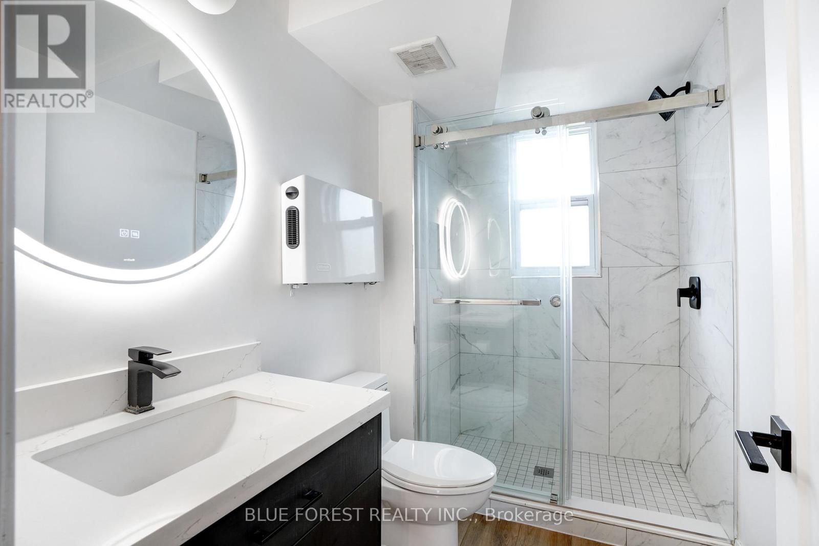 2 - 77 CARTWRIGHT STREET Image 19