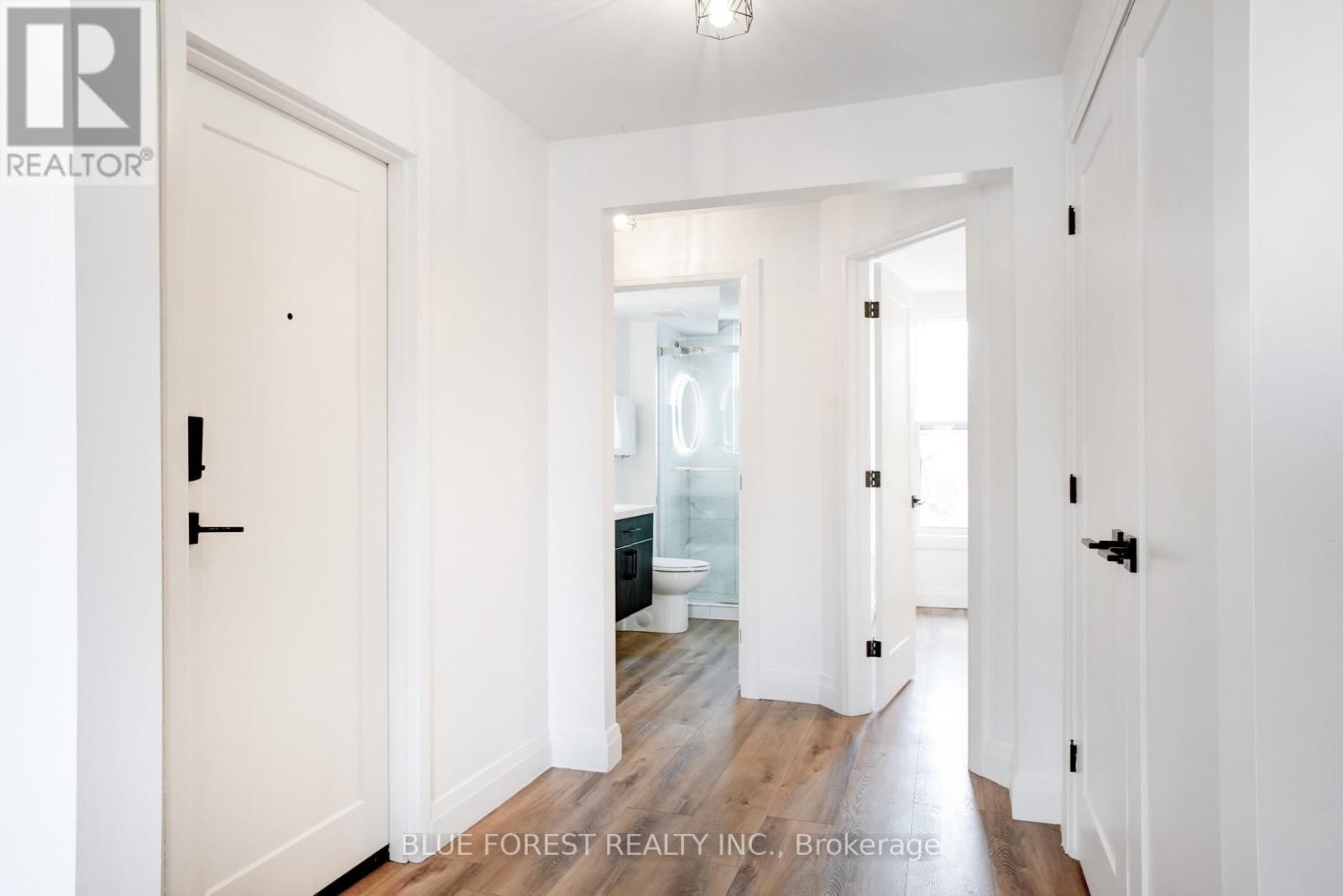 2 - 77 CARTWRIGHT STREET Image 4