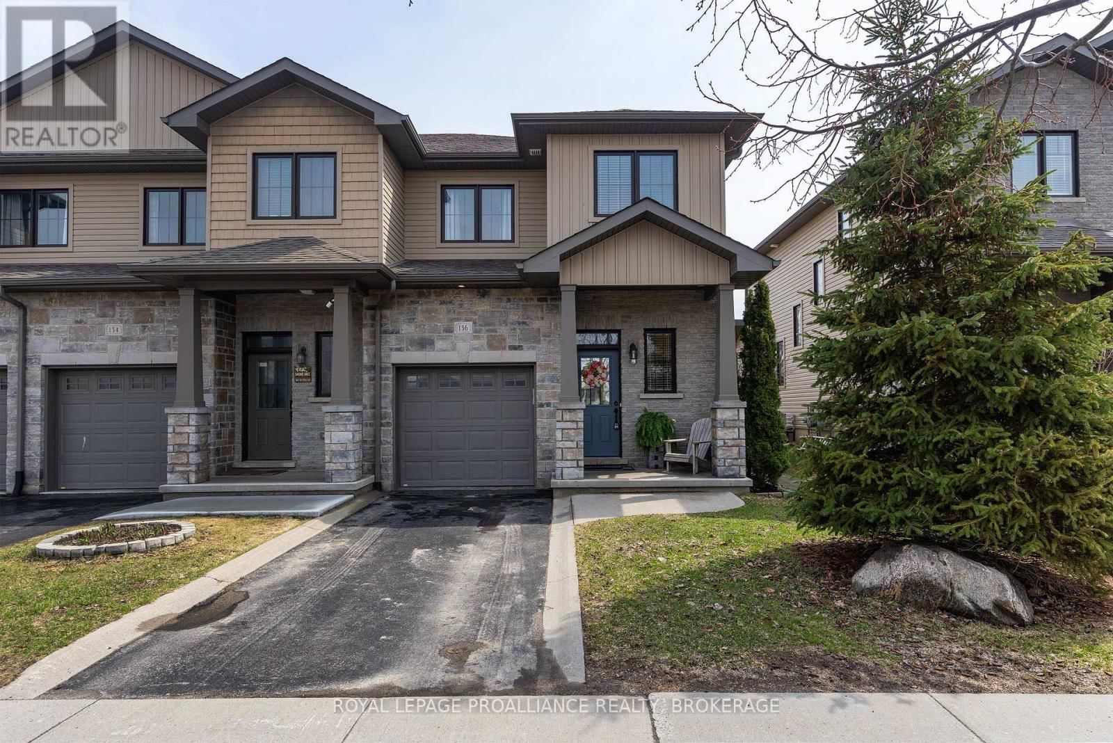 136 SIMURDA COURT Image 2