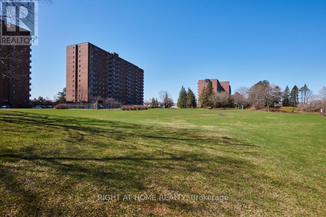 909 - 2759 CAROUSEL CRESCENT Image 45