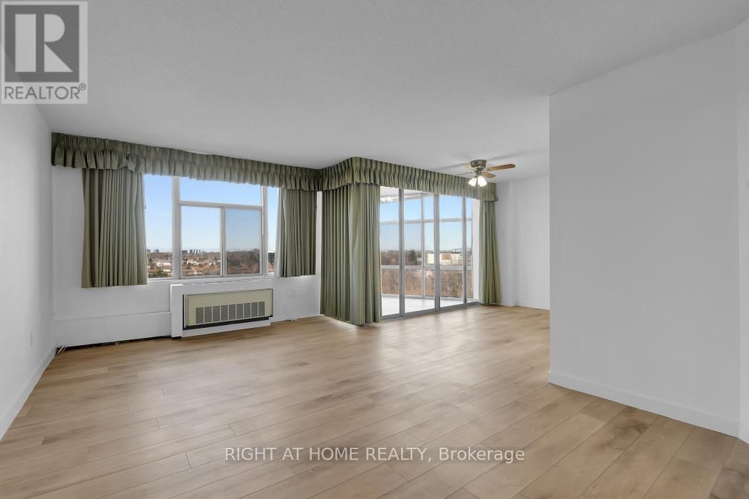 909 - 2759 CAROUSEL CRESCENT Image 9