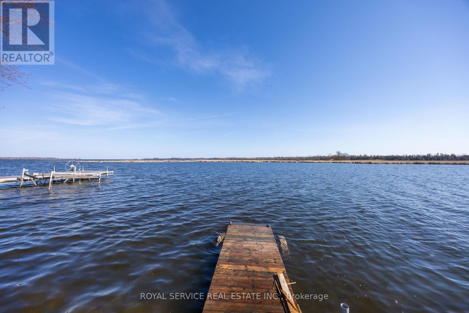 181 HARBOUR STREET Image 10