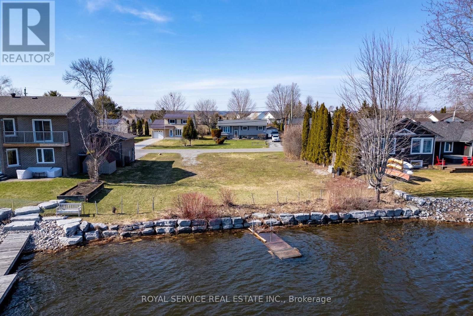 181 HARBOUR STREET Image 19