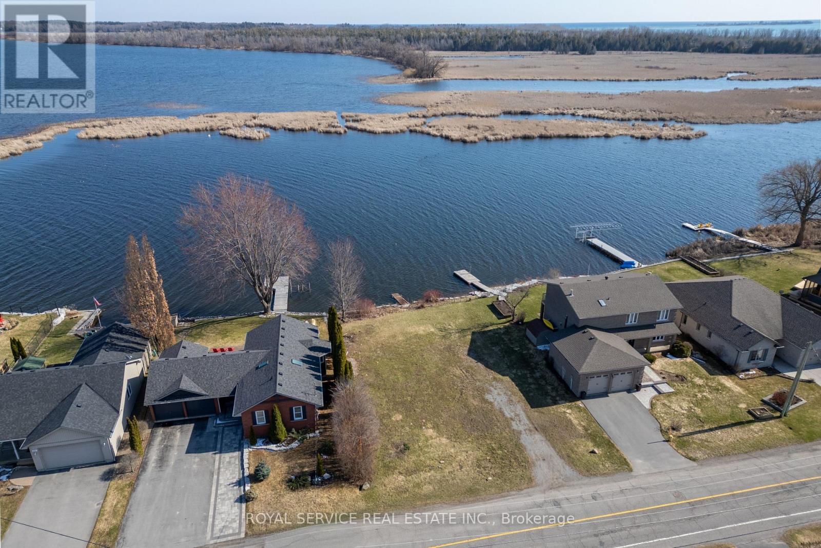 181 HARBOUR STREET Image 3