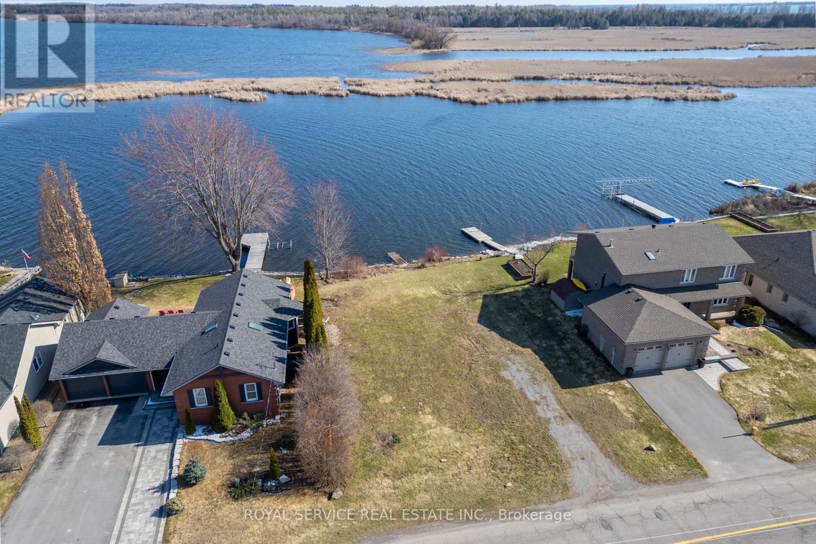 181 HARBOUR STREET Image 4