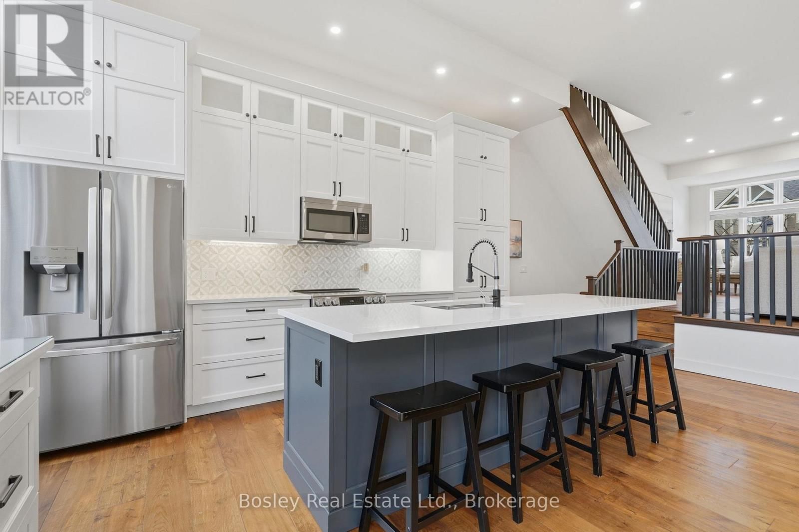 8 - 104 FARMGATE ROAD Image 12