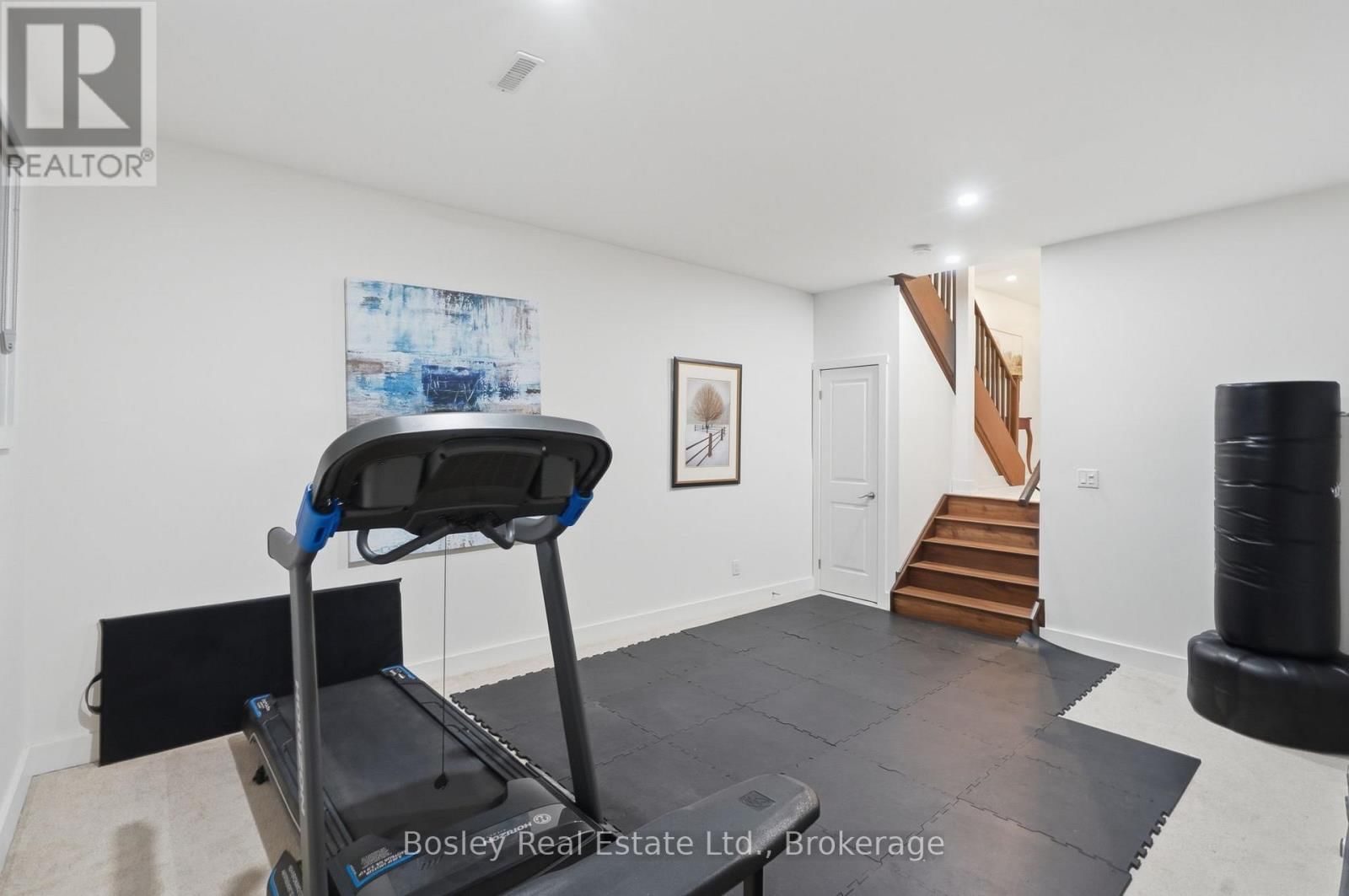 8 - 104 FARMGATE ROAD Image 7