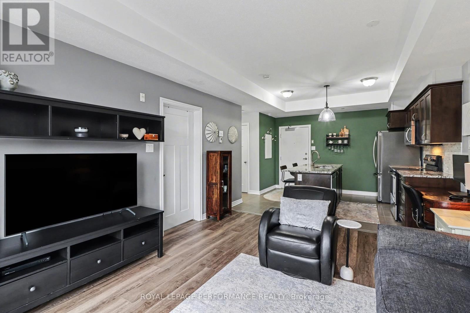 403 - 120 MONTBLANC PRIVATE Image 12