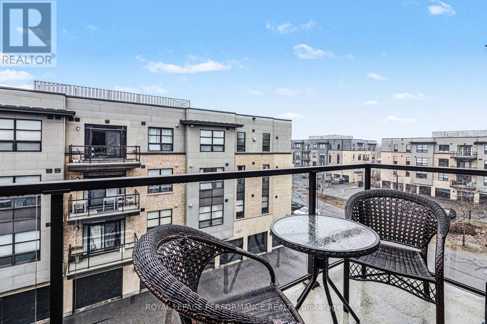 403 - 120 MONTBLANC PRIVATE Image 20