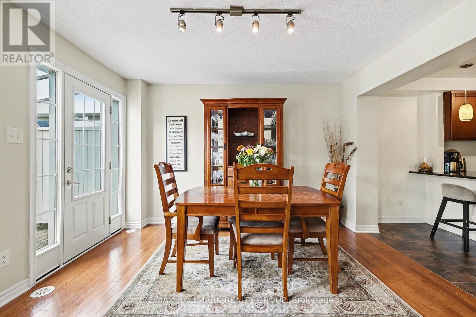 2516 NUTGROVE AVENUE Image 15