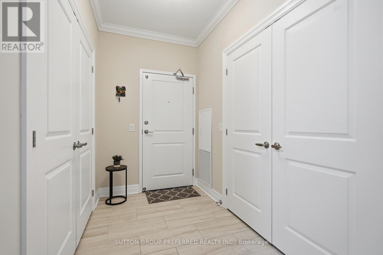 401 - 1200 COMMISSIONERS ROAD WEST Image 10