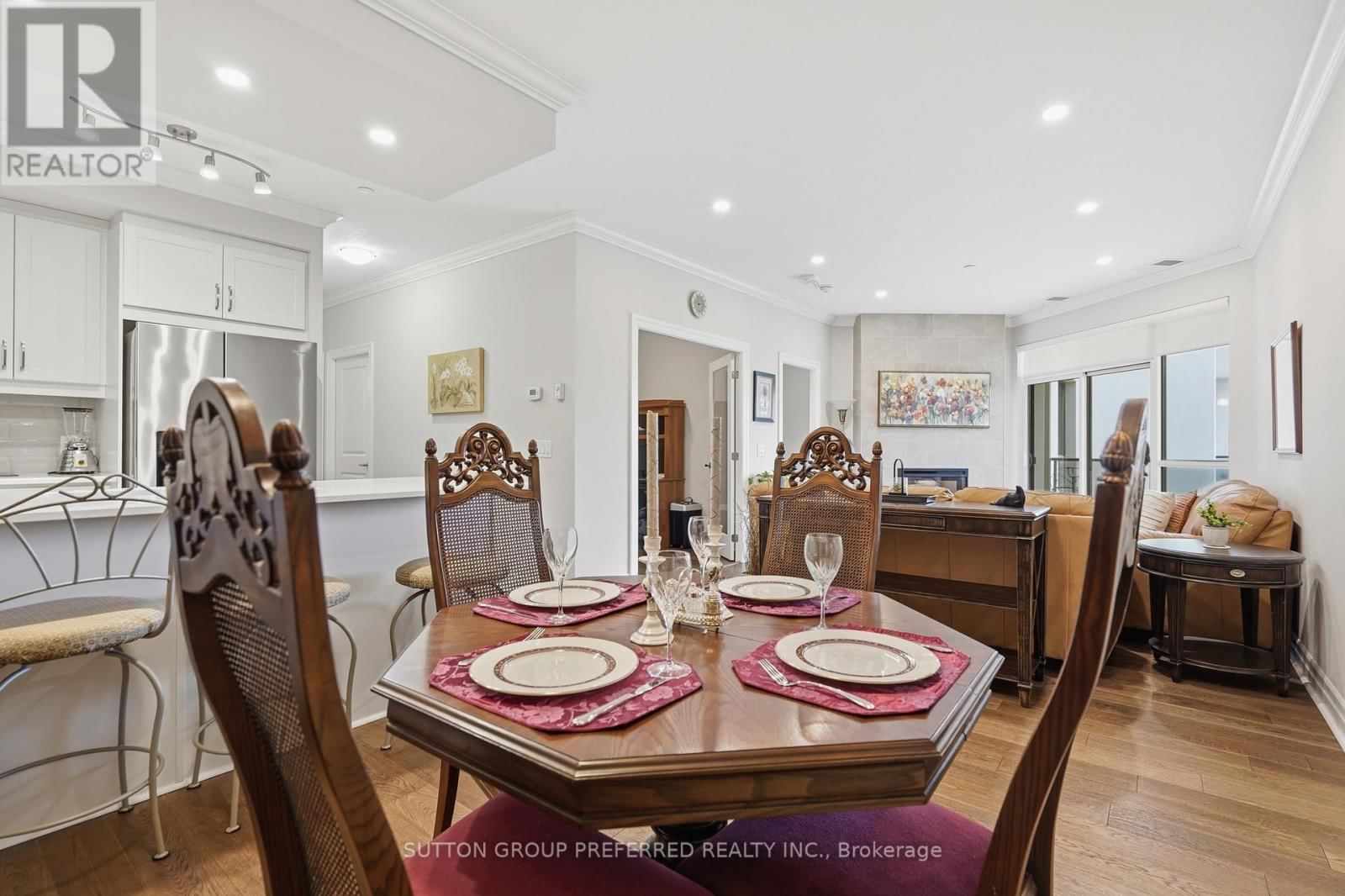 401 - 1200 COMMISSIONERS ROAD WEST Image 15