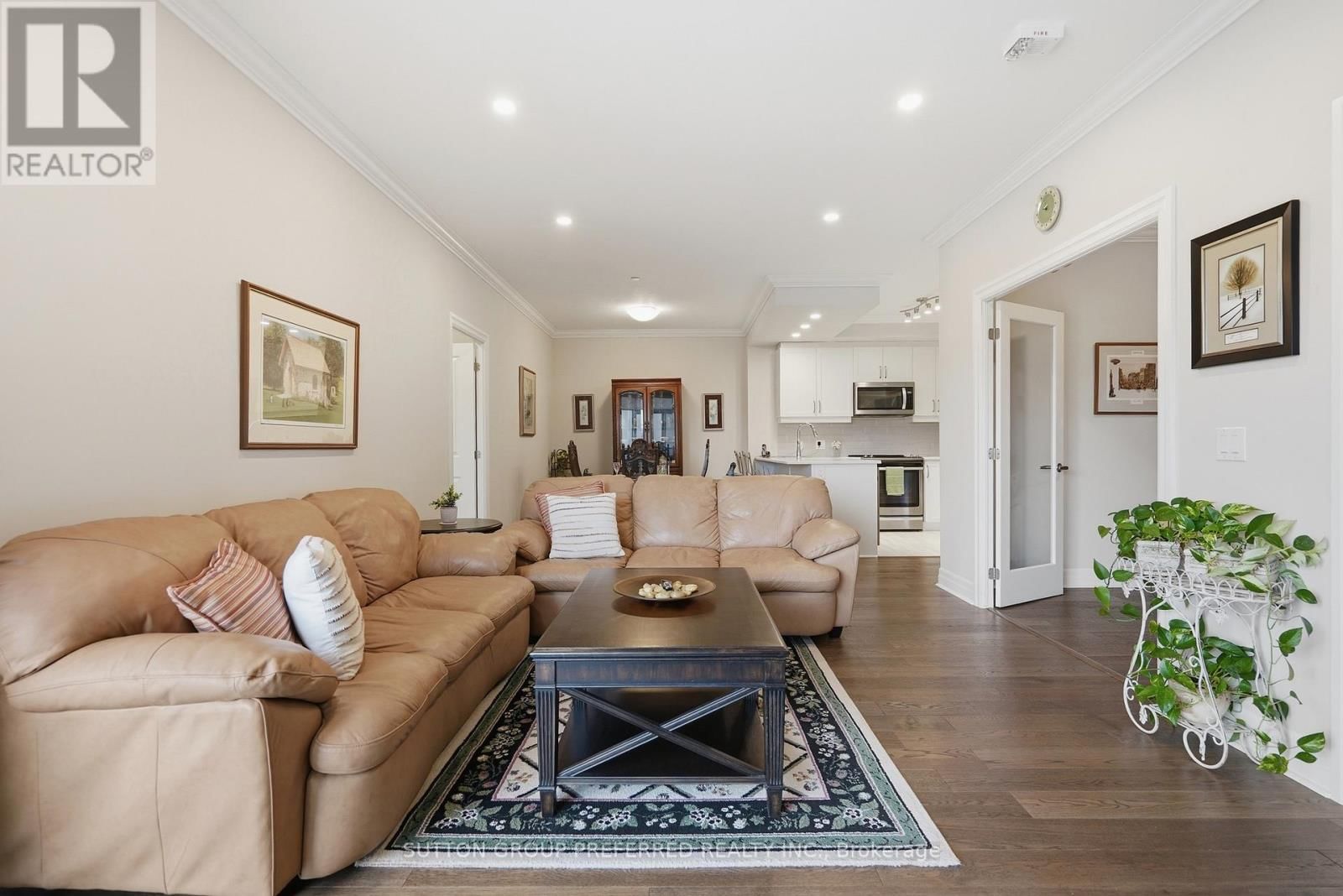 401 - 1200 COMMISSIONERS ROAD WEST Image 20