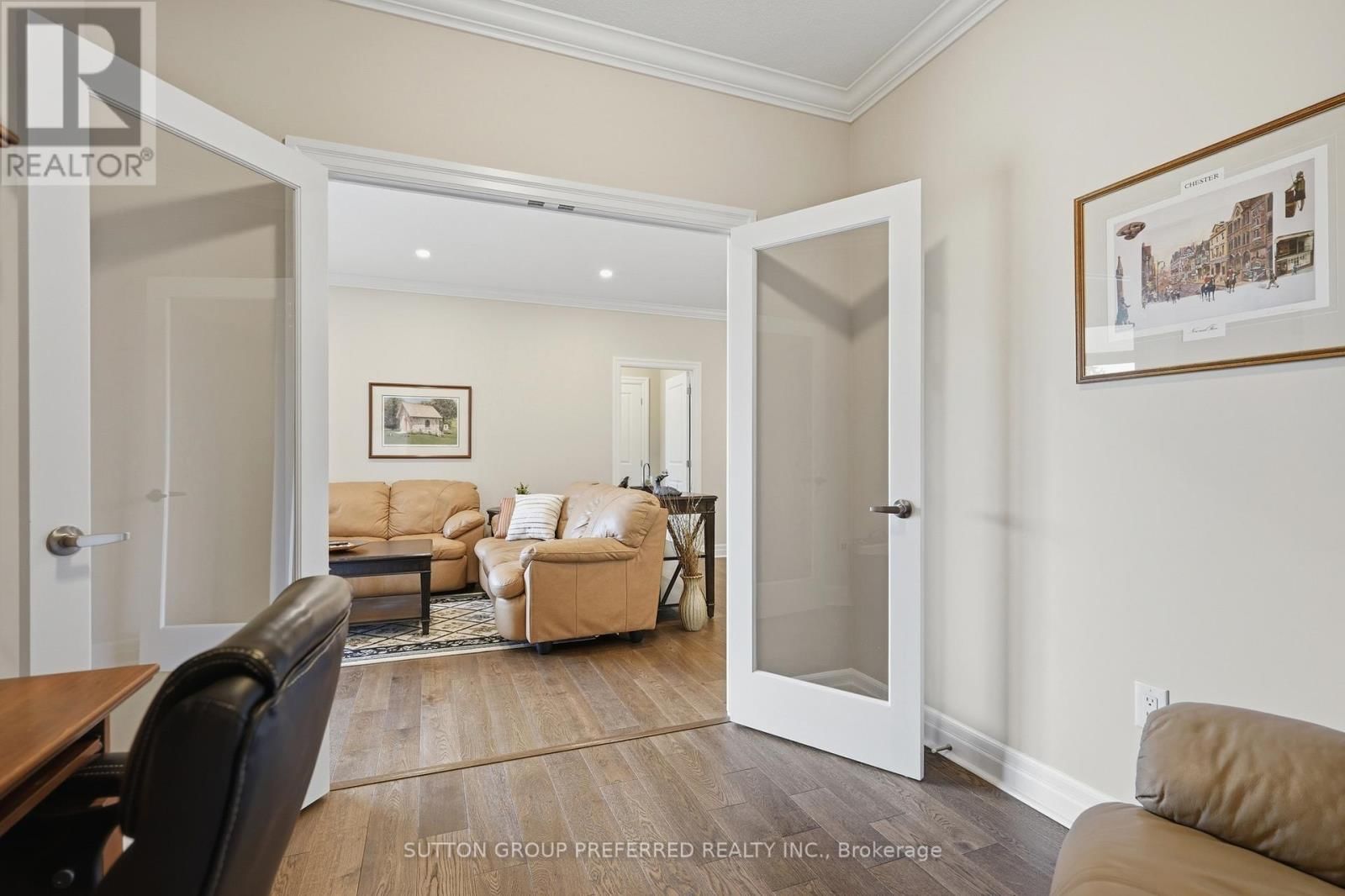 401 - 1200 COMMISSIONERS ROAD WEST Image 33