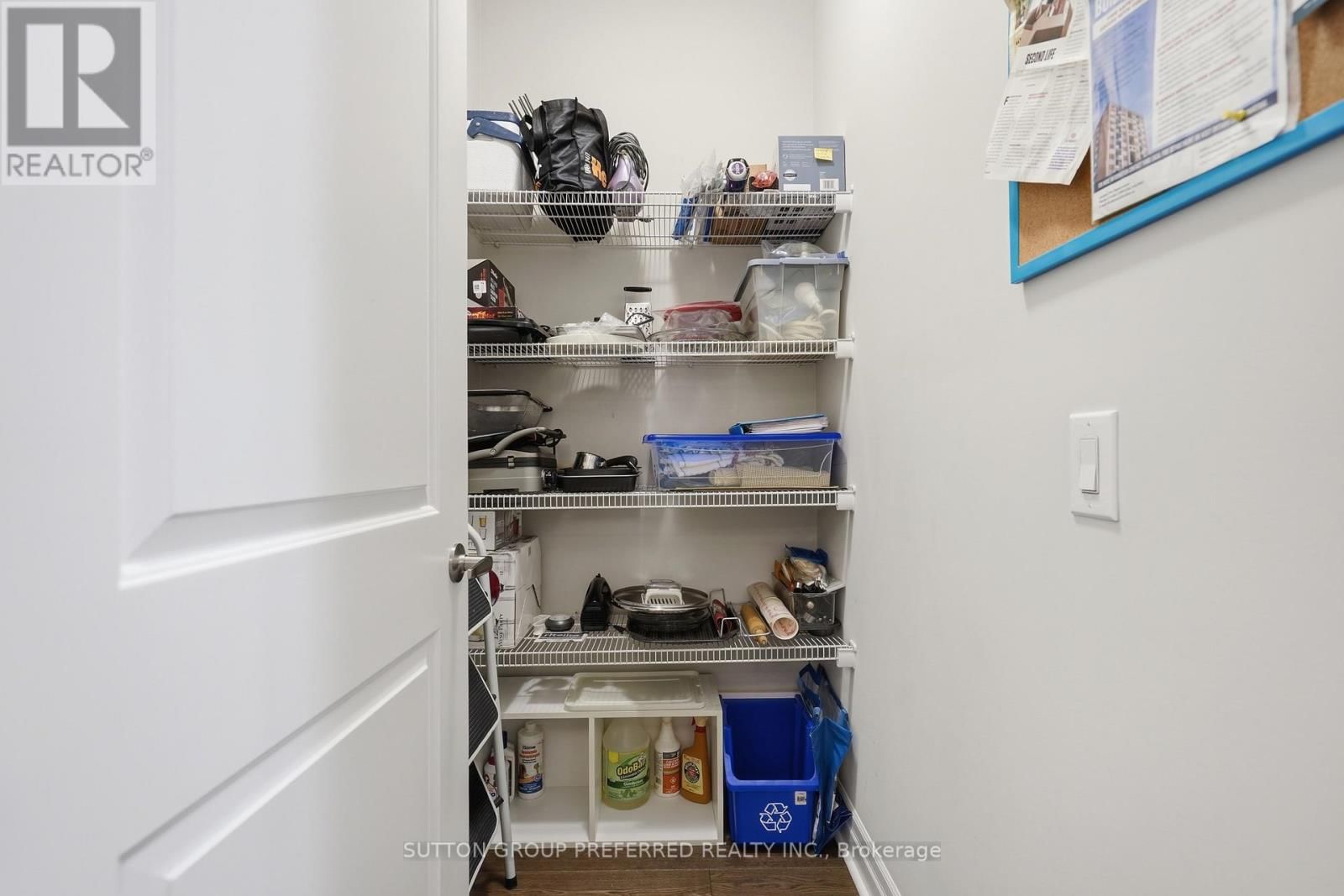 401 - 1200 COMMISSIONERS ROAD WEST Image 35