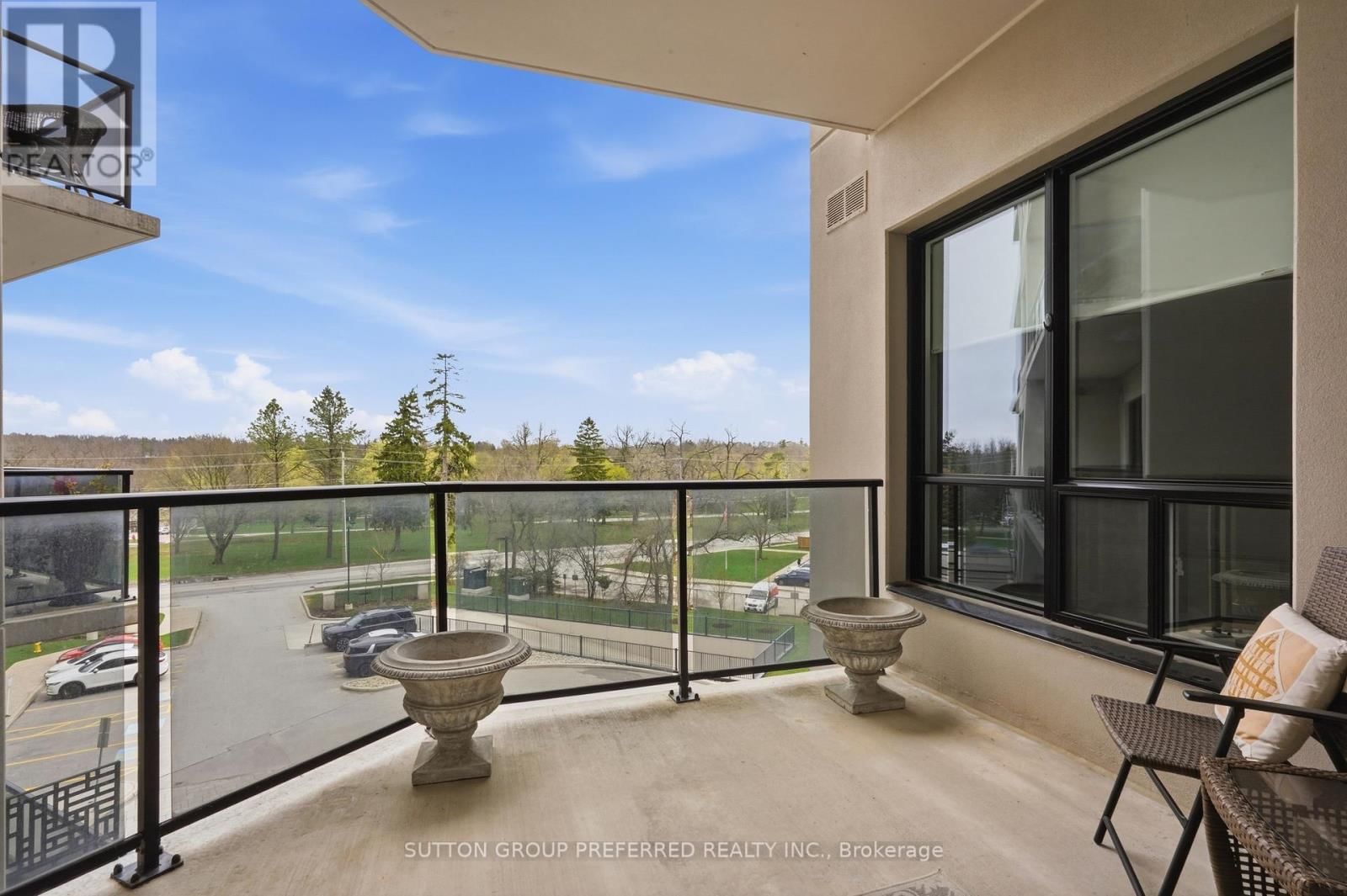 401 - 1200 COMMISSIONERS ROAD WEST Image 37