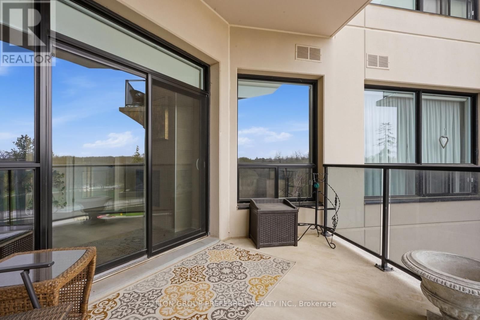 401 - 1200 COMMISSIONERS ROAD WEST Image 39