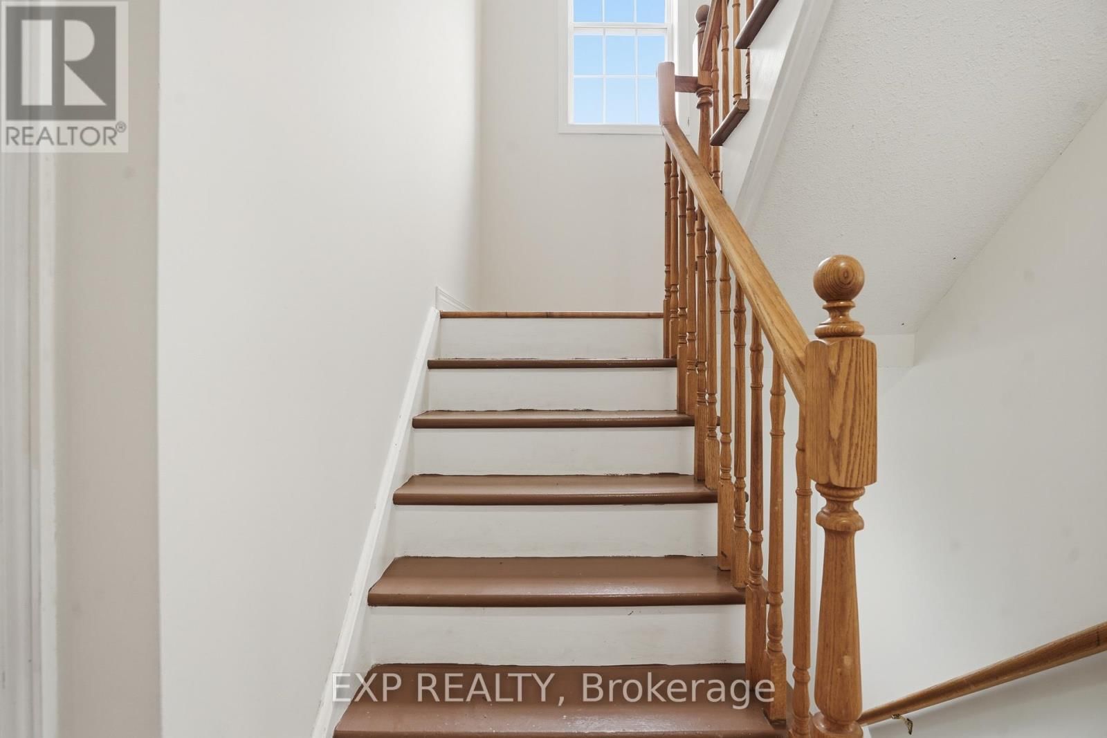 25 NIAGARA-ON-THE-GREEN BOULEVARD Image 16