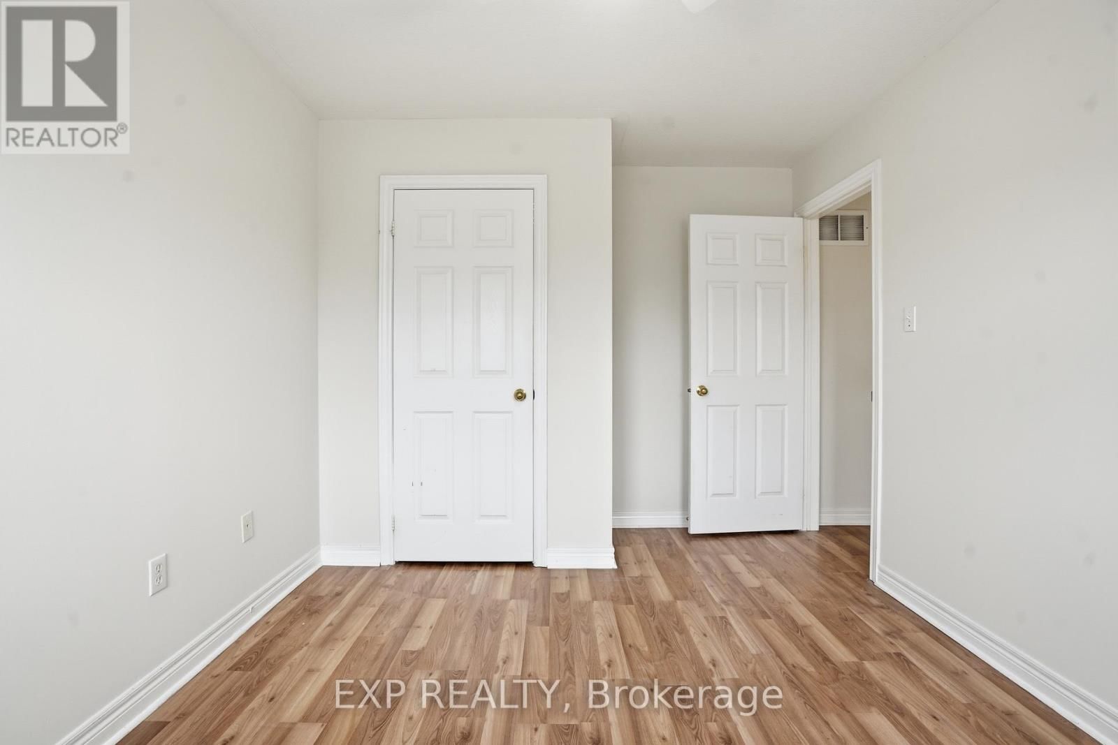 25 NIAGARA-ON-THE-GREEN BOULEVARD Image 22