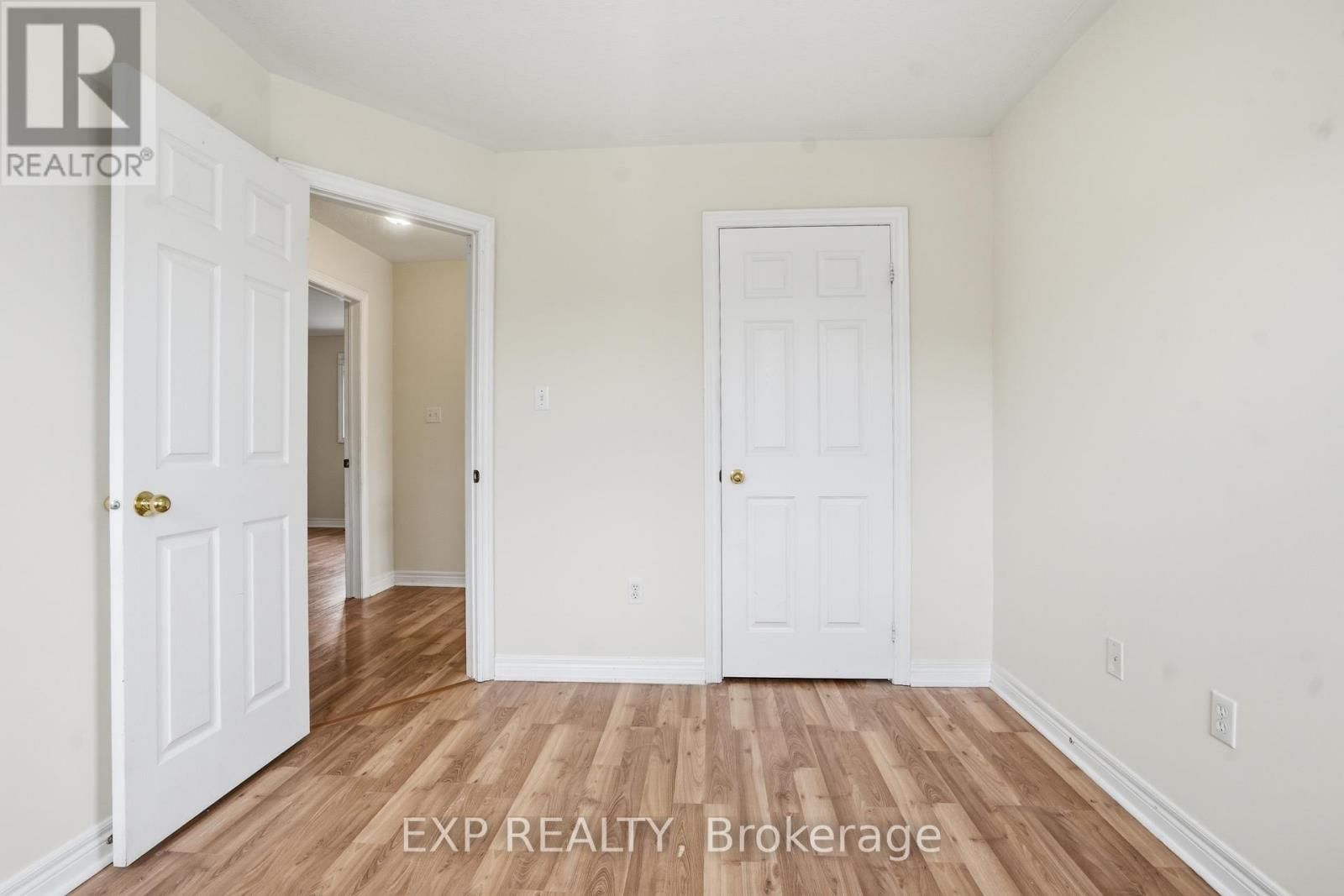 25 NIAGARA-ON-THE-GREEN BOULEVARD Image 24