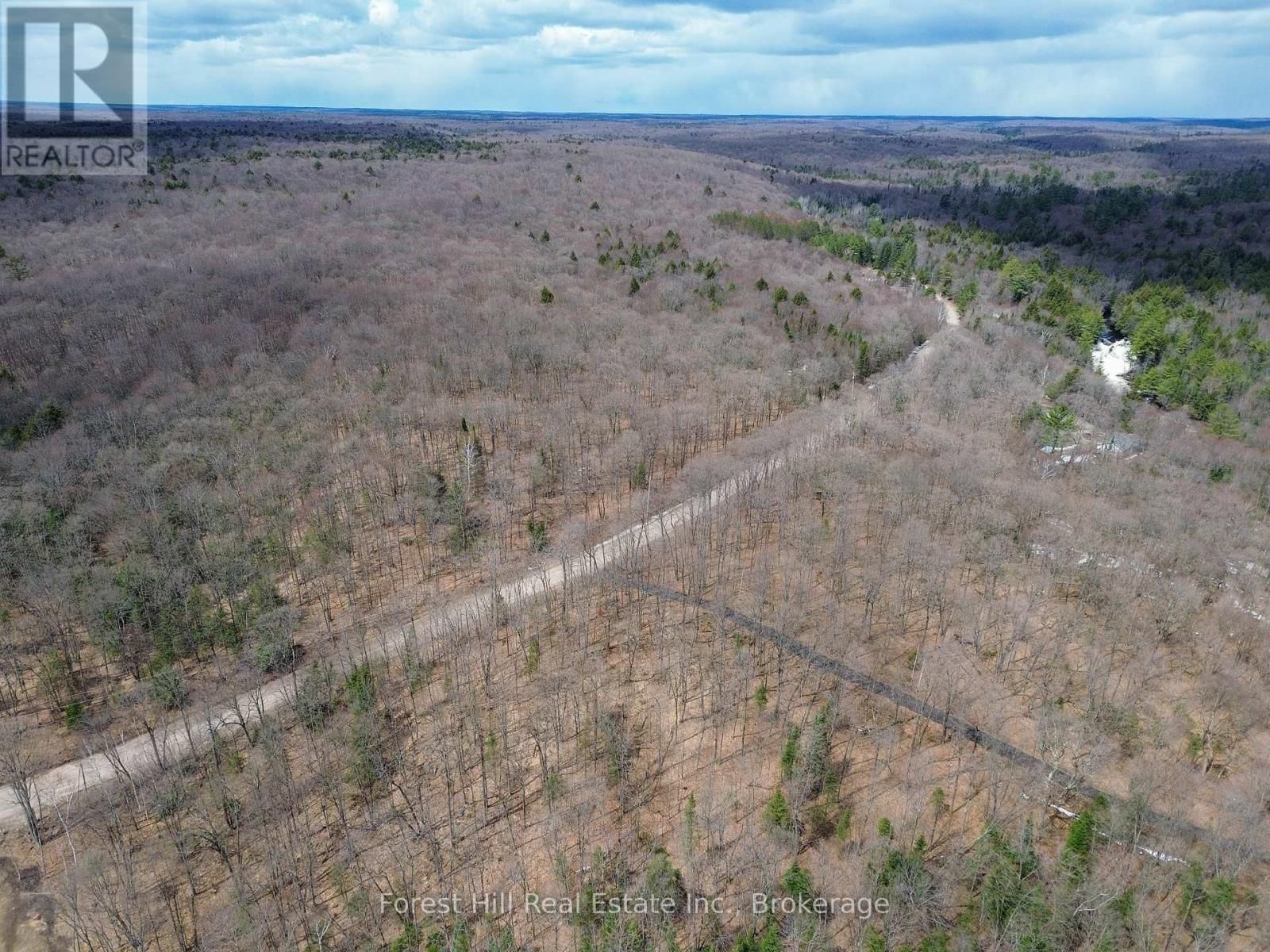 1249 BLACK RIVER ROAD Image 16