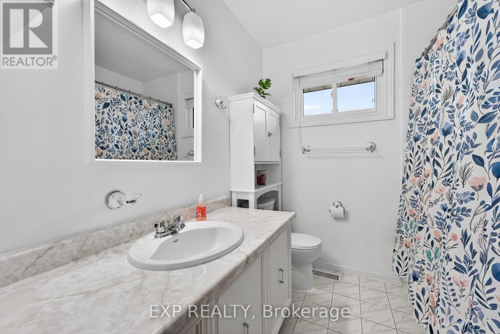 54 DAUPHIN AVENUE Image 13