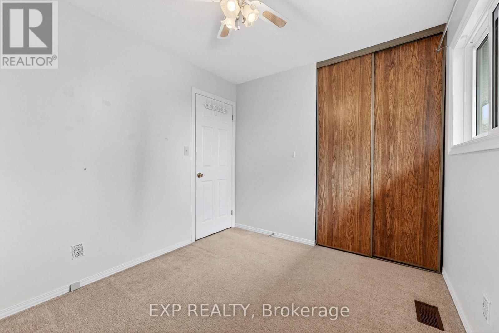 54 DAUPHIN AVENUE Image 14