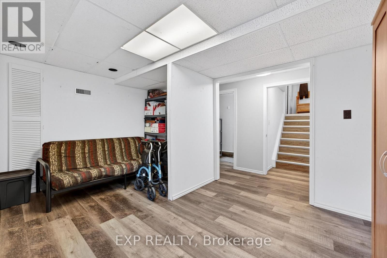 54 DAUPHIN AVENUE Image 18