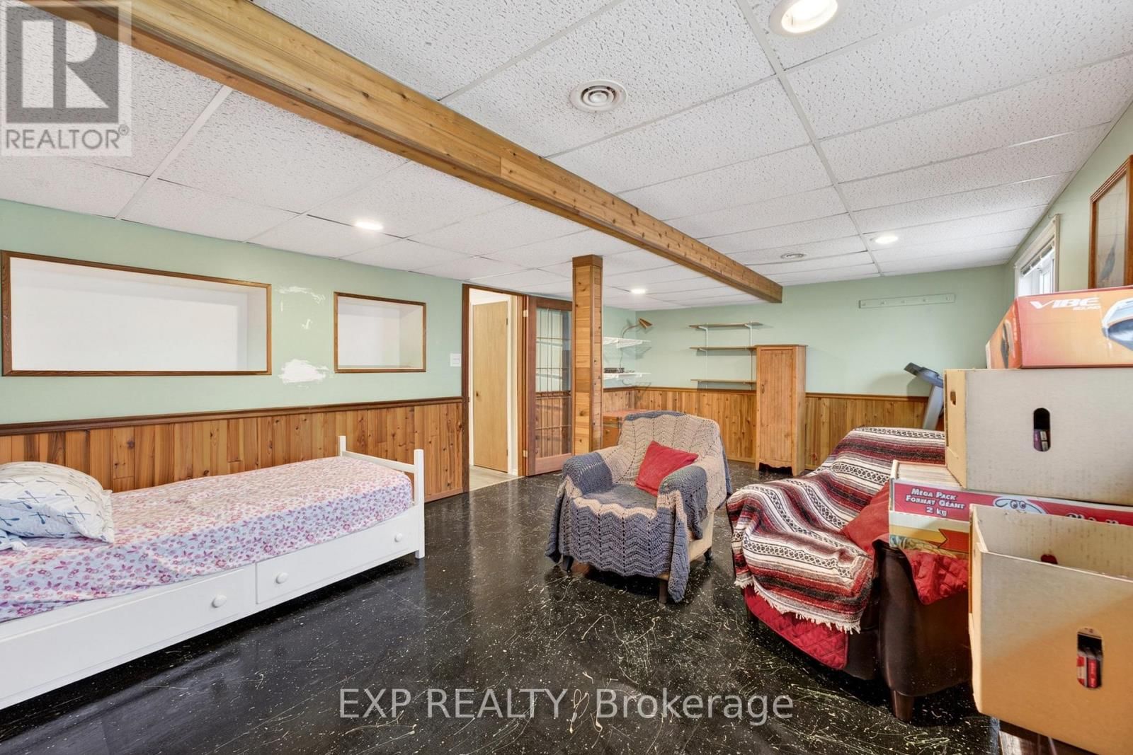 54 DAUPHIN AVENUE Image 19