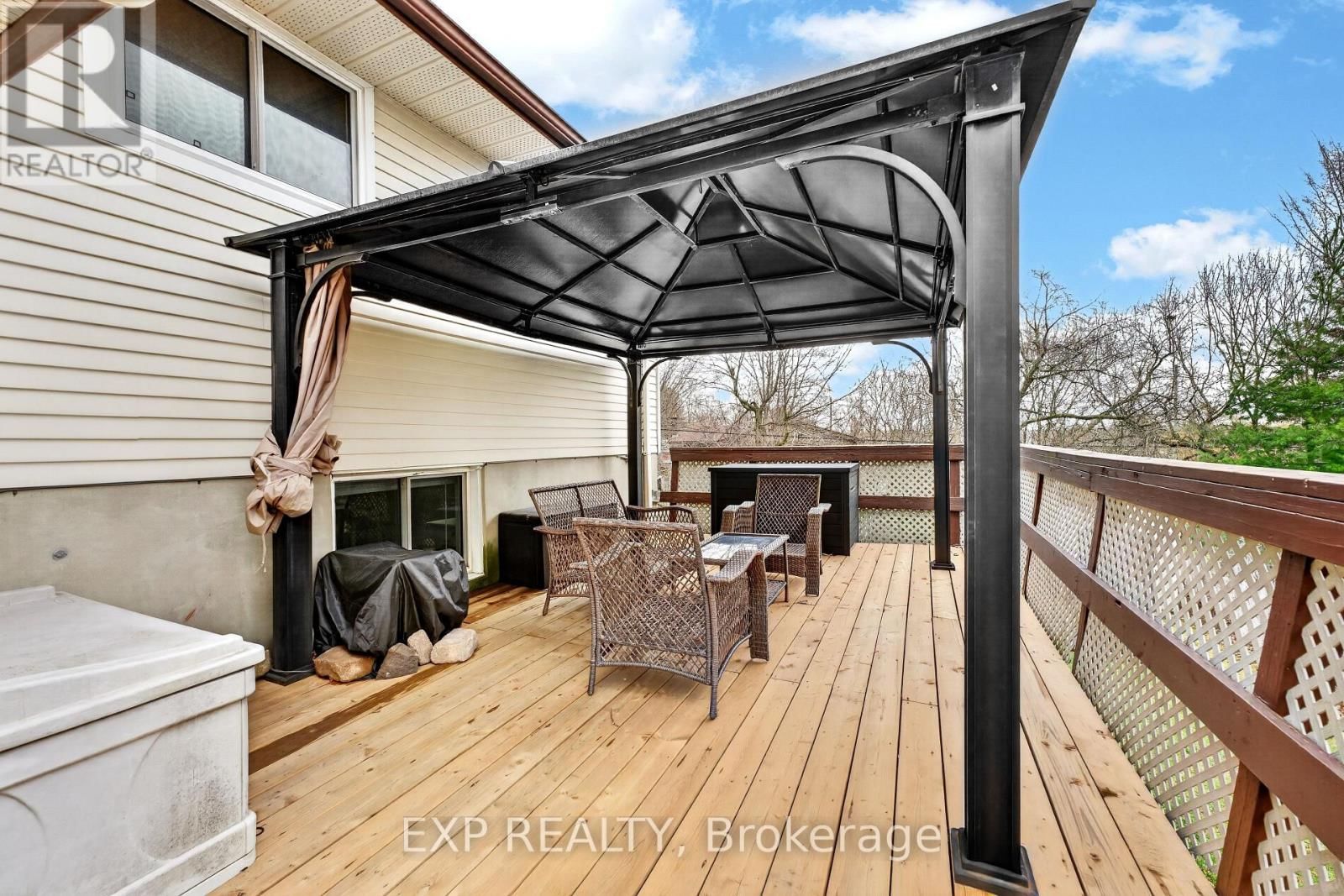 54 DAUPHIN AVENUE Image 25