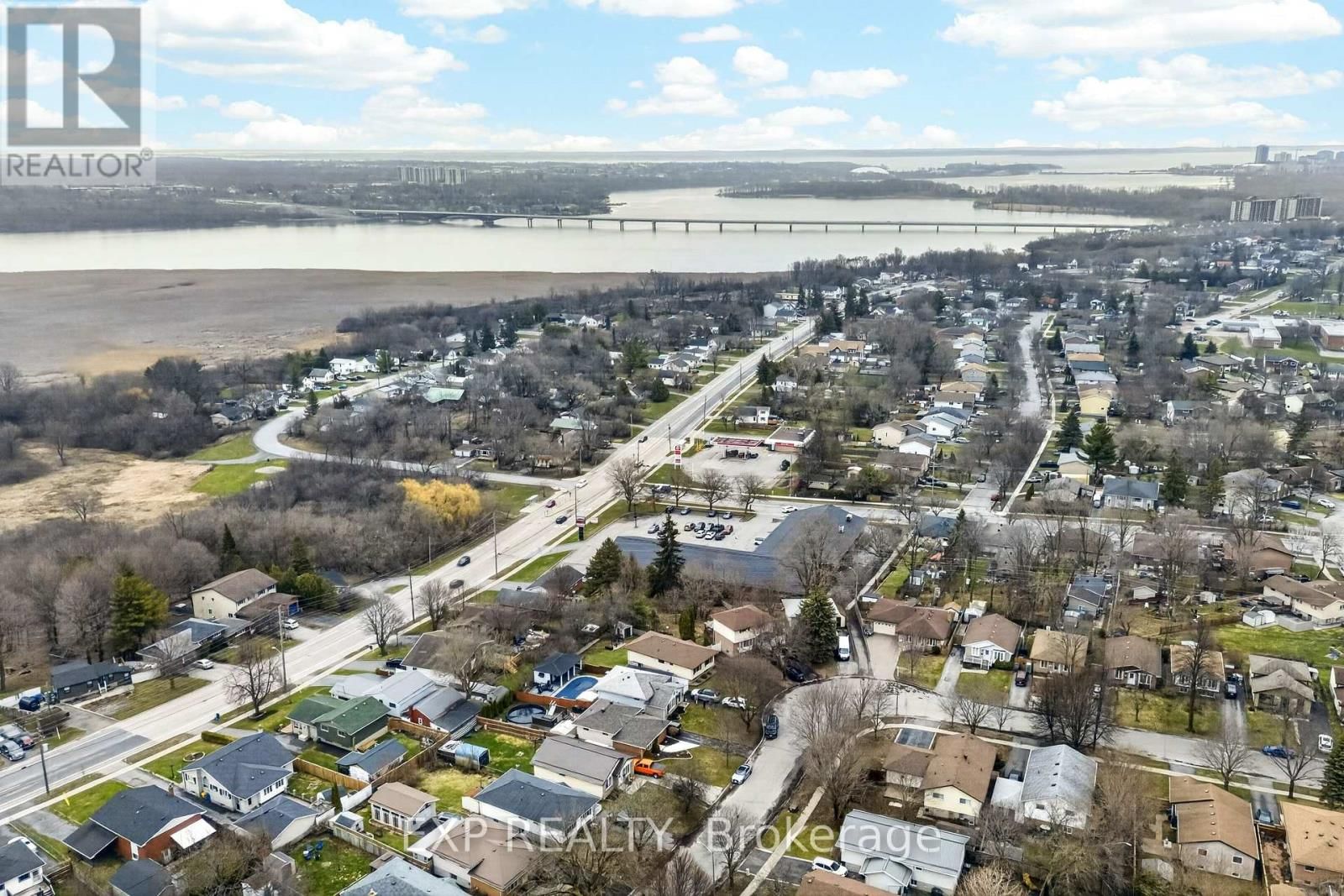 54 DAUPHIN AVENUE Image 29