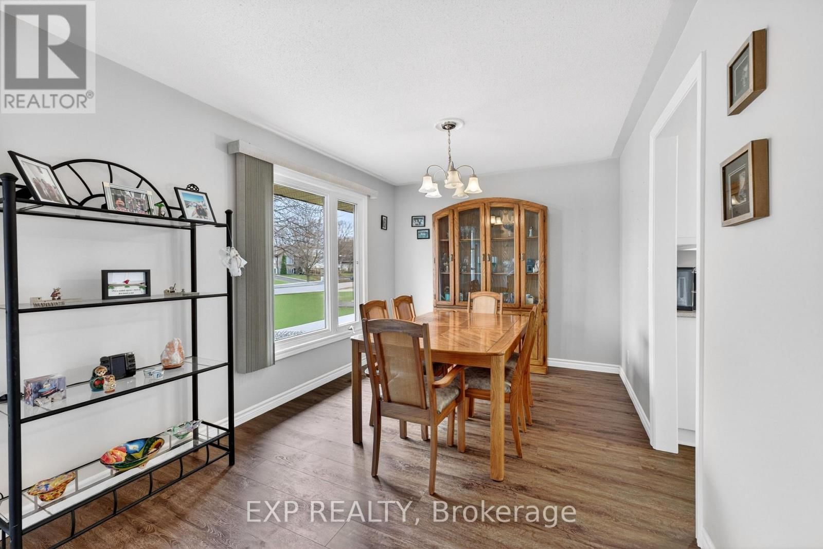 54 DAUPHIN AVENUE Image 7