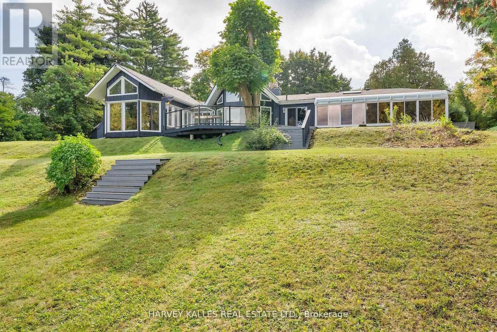 8 OAK DRIVE Image 34