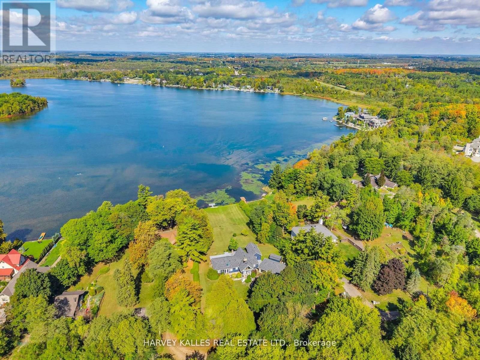 8 OAK DRIVE Image 42