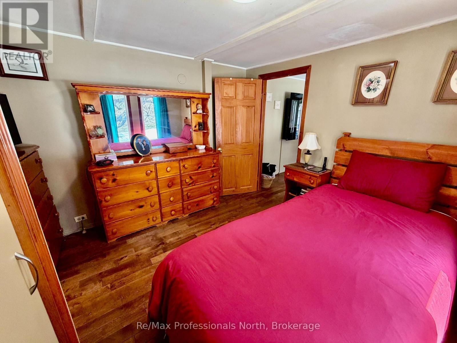 52 - 1007 RACOON ROAD Image 12