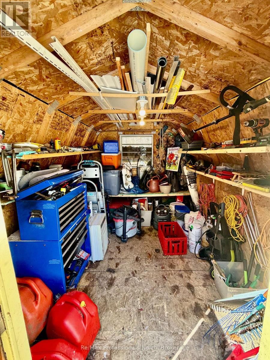 52 - 1007 RACOON ROAD Image 18