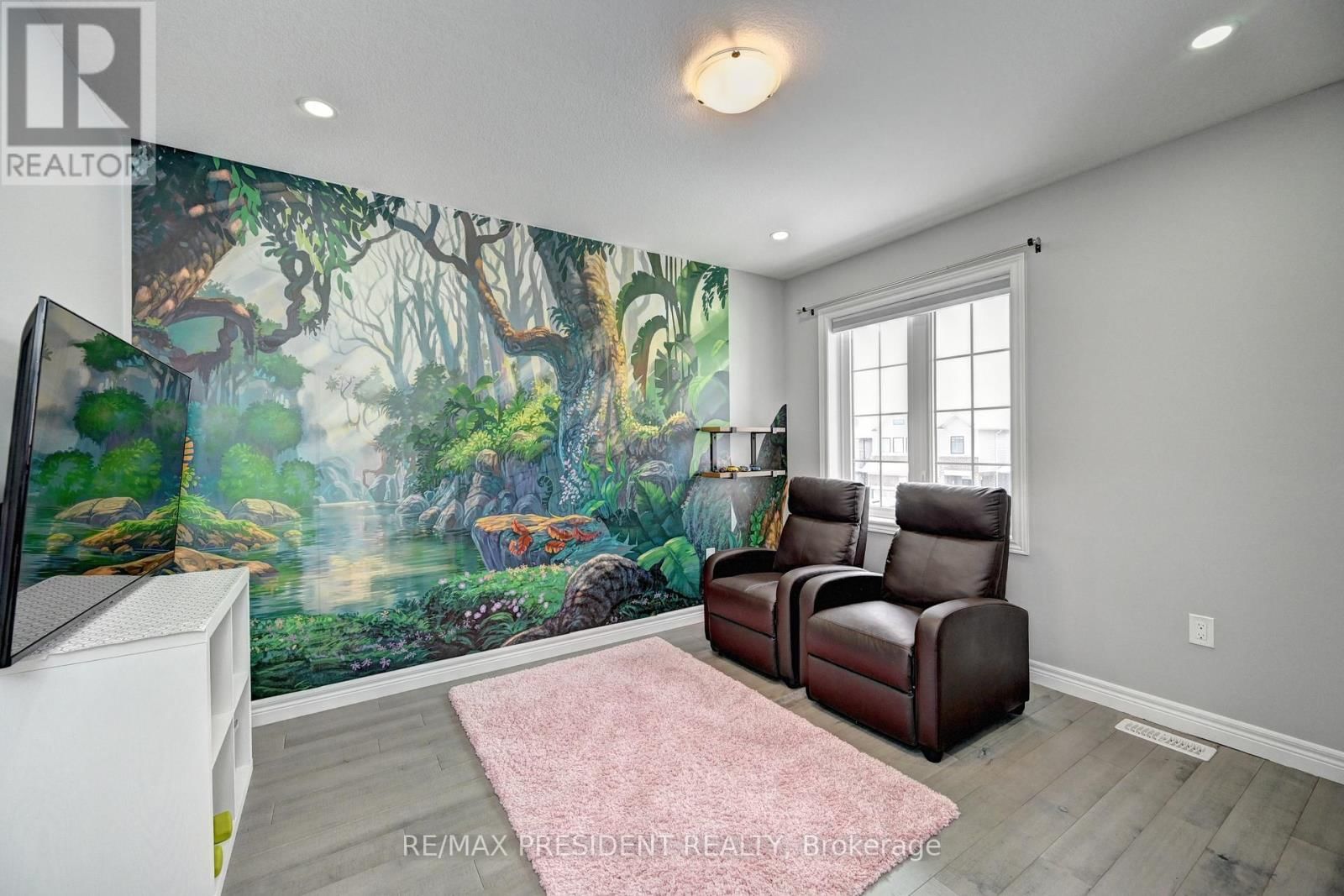 552 FLORENCEDALE CRESCENT Image 27