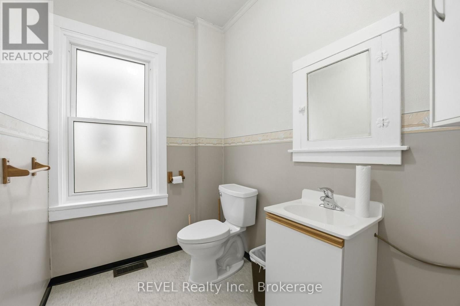 27-29 JARVIS STREET Image 34