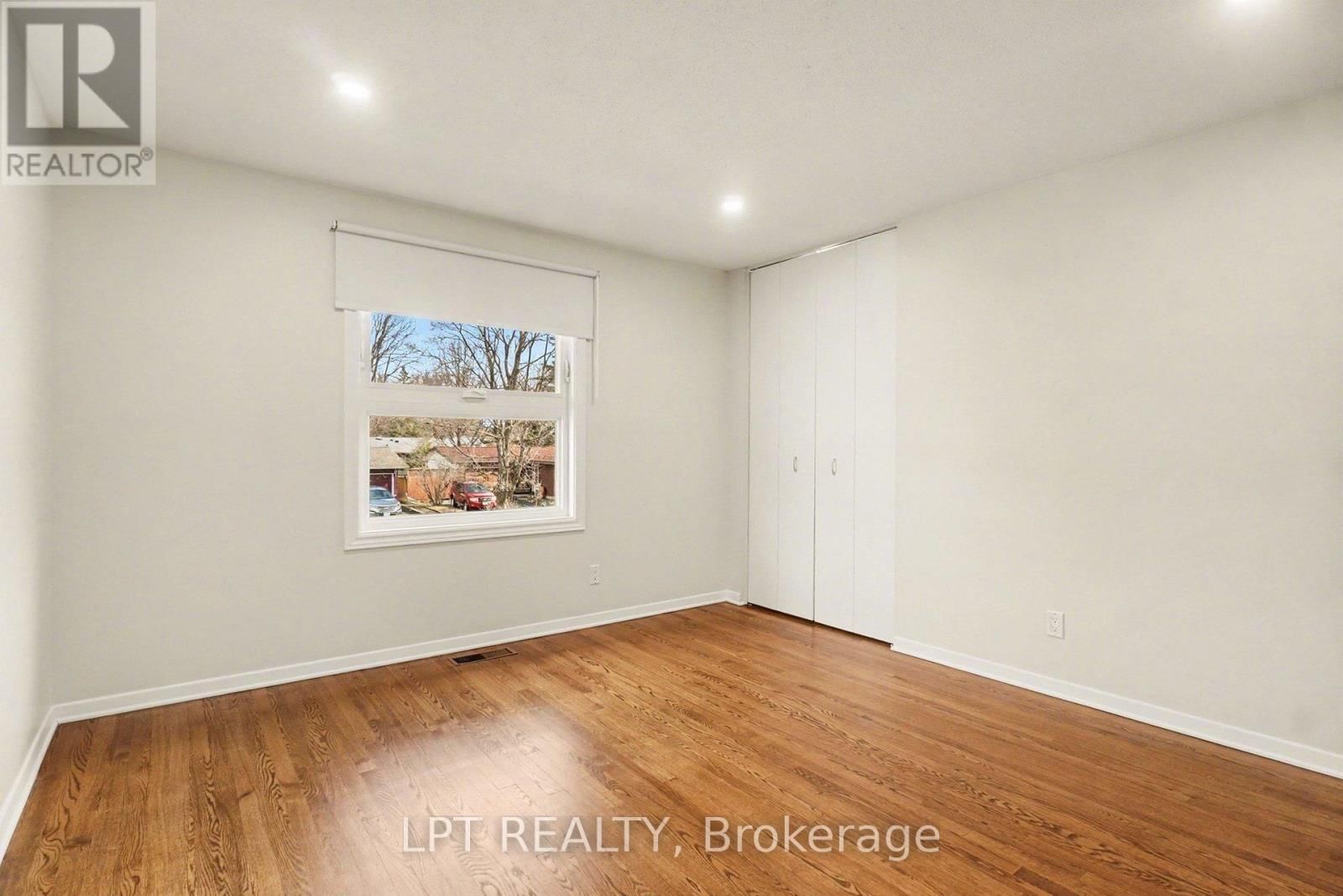 38 LINDHURST CRESCENT Image 14