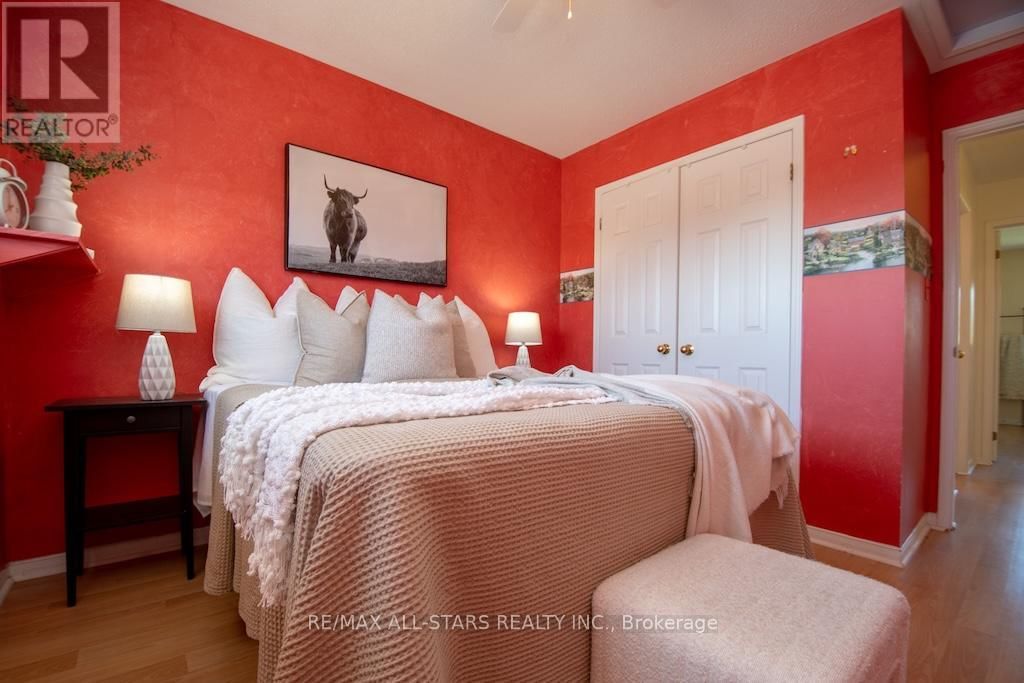 10 O'CONNELL COURT Image 24