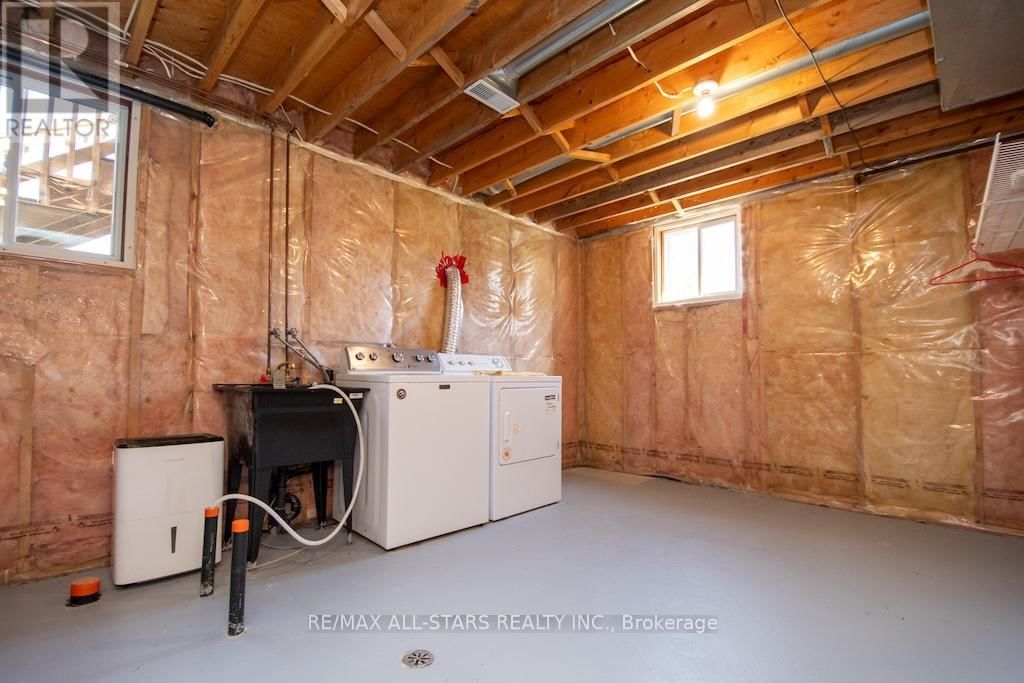 10 O'CONNELL COURT Image 35